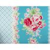 Blauw met randbloemen en schuine ruit