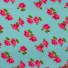4415 - Blauw, aqua, met roze roosjes